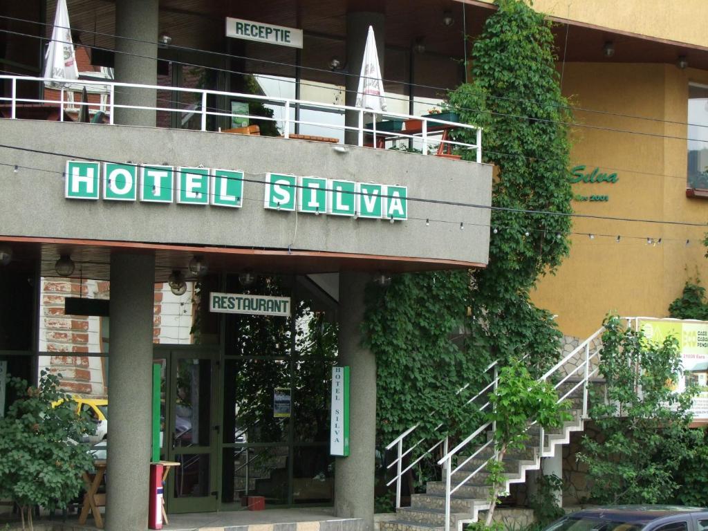 Hotel Silva Vatra Dornei Ngoại thất bức ảnh