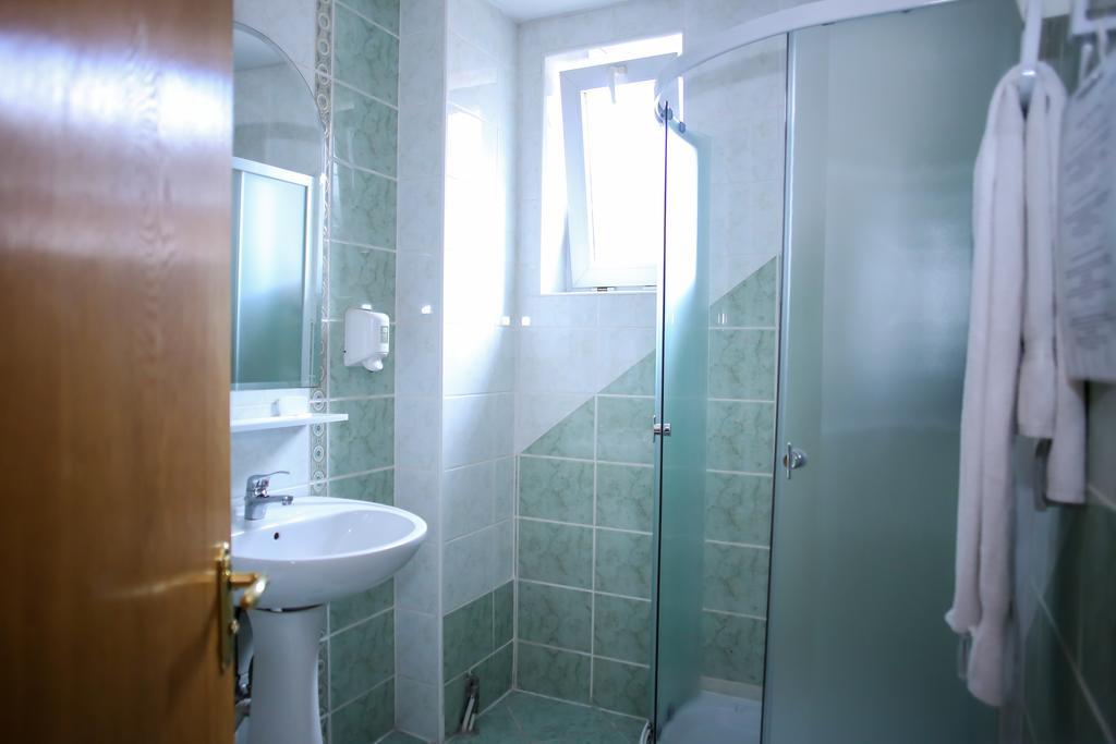 Hotel Silva Vatra Dornei Ngoại thất bức ảnh